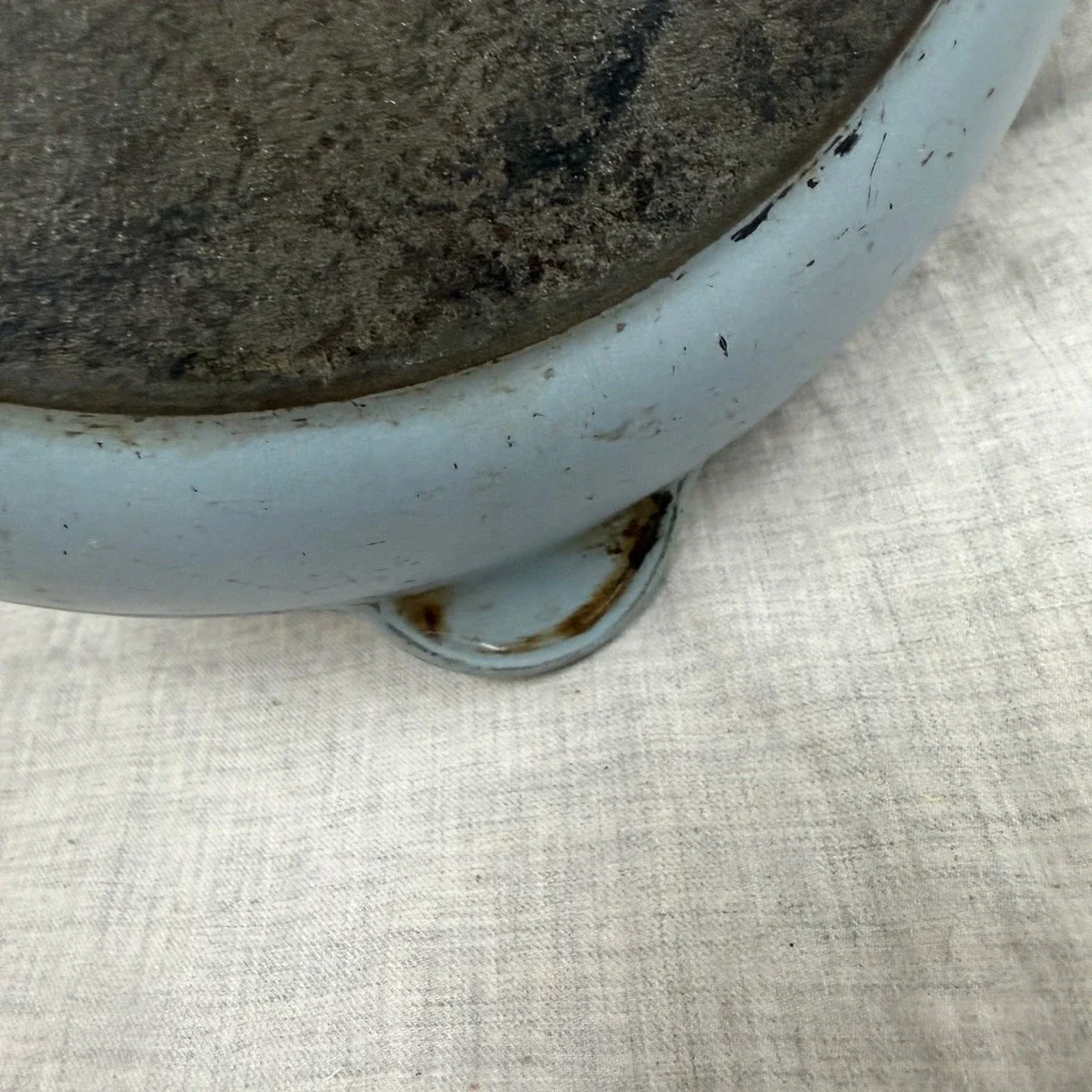 Le Creuset Blue Enameled Cast Iron Skillet 23 Frying Pan Made in France Vintage